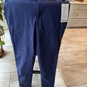 Mens Lululemon tapered golf pant NWT 33x34